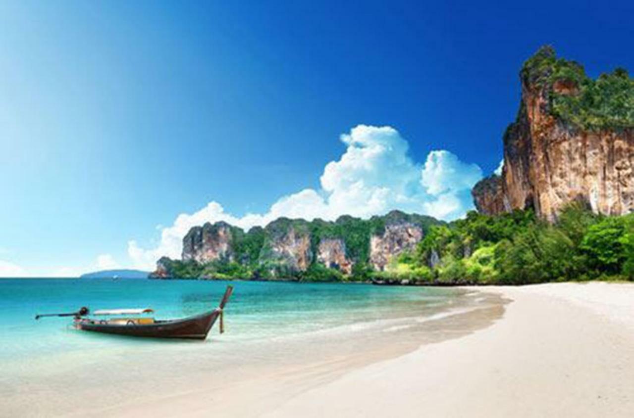 The Beach At Klong Muang Экстерьер фото